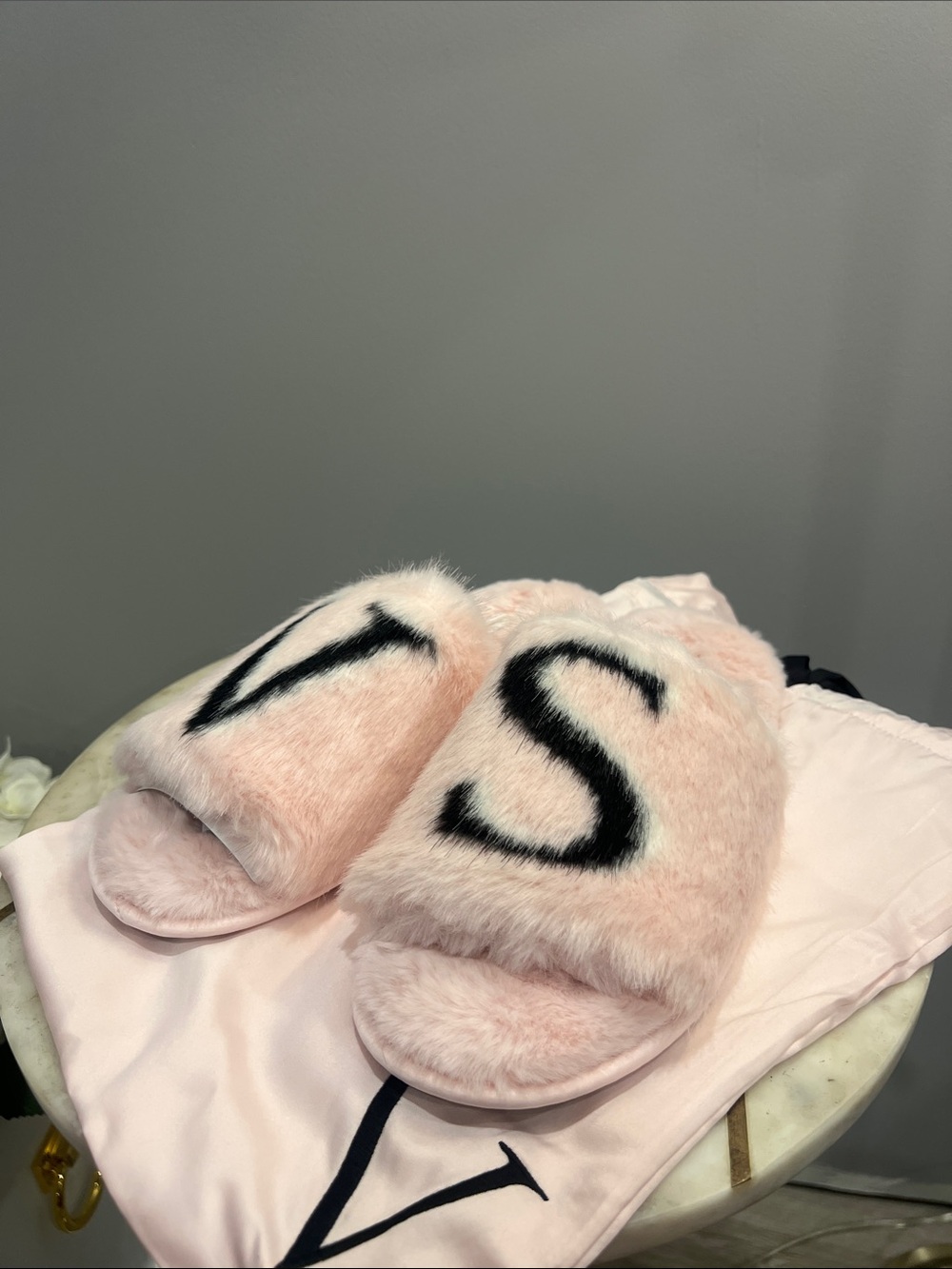NEW VS Pink Fuzzy Slide Slippers with Black Lettering size medium